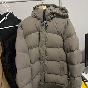 Aritzia Taupe Puffer Jacket